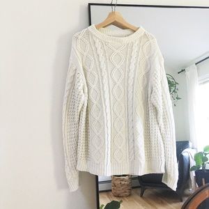 Vintage cream oversized fisherman’s sweater